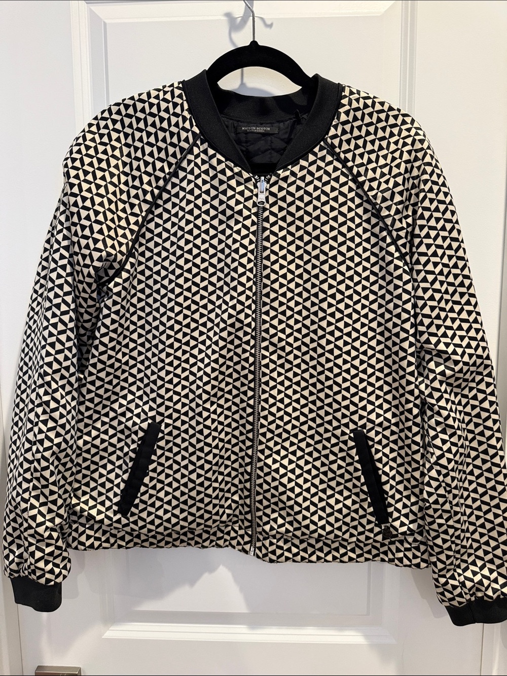 Scotch & Soda Black & White Geometric Zip Bomber